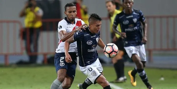 Спорт Бойс - Депортиво Мунисипаль