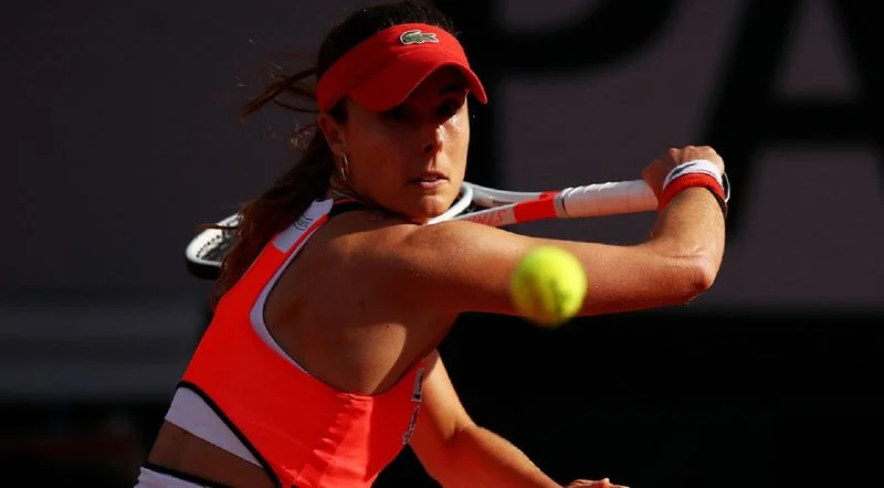 Ализе Корне - Эжени Бушар