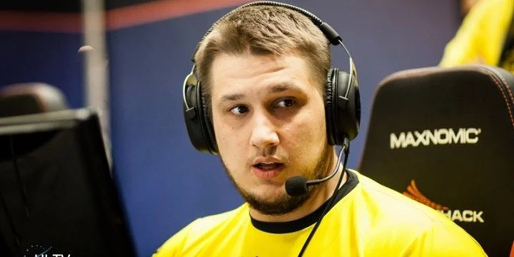 Natus Vincere - MOUZ