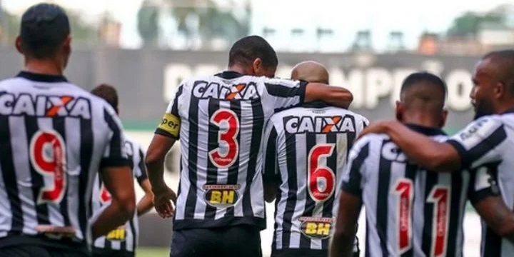 Атлетико Минейро - Парана