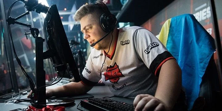 HellRaisers - Virtus.pro HellRaisers - Virtus.pro