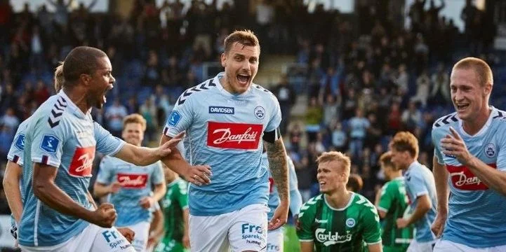 Орхус - Сеннерьюск Орхус - Сеннерьюск