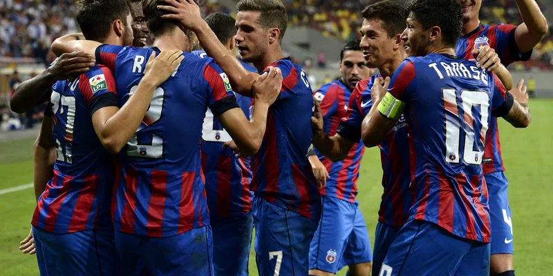 Стяуа (ФКСБ) - Политехника