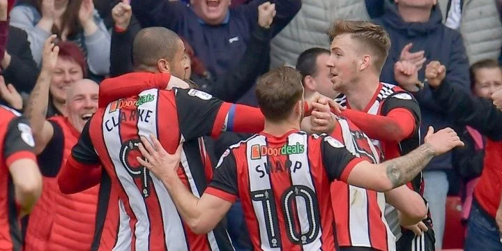 Шеффилд Юн - Суонси