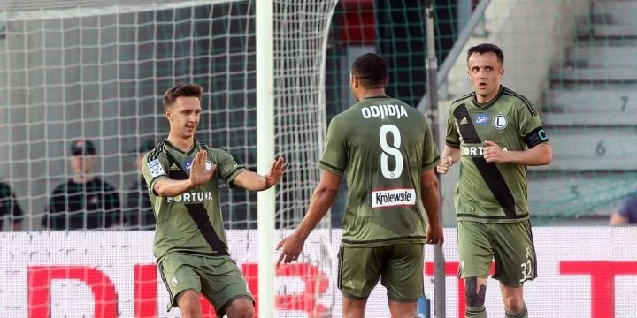 Прогнозы на футбол на 04.08.2018 | ВсеПроСпорт.ру Прогнозы на футбол на 04.08.2018 | ВсеПроСпорт.ру