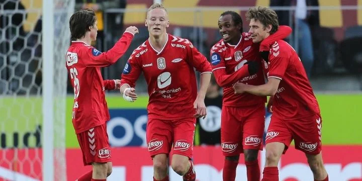 Прогнозы на футбол на 06.08.2018 | ВсеПроСпорт.ру Прогнозы на футбол на 06.08.2018 | ВсеПроСпорт.ру