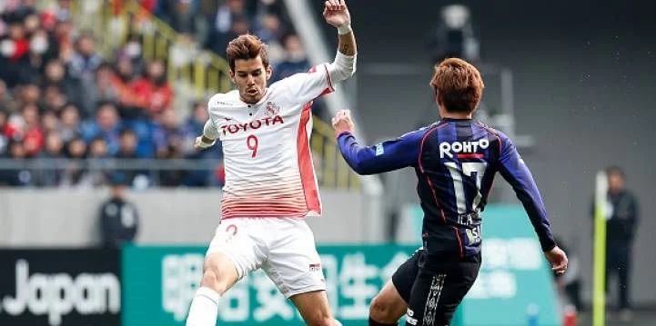 Гамба Осака - ФК Токио