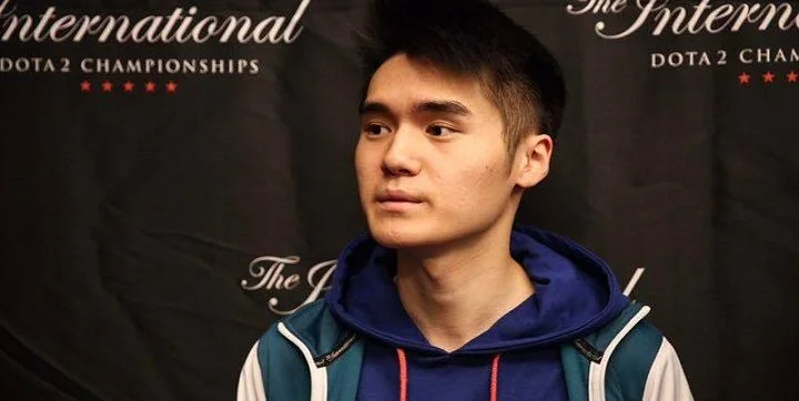 Newbee - VGJ.Storm Newbee - VGJ.Storm