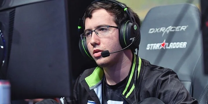 Vici Gaming - OpTic Gaming Vici Gaming - OpTic Gaming