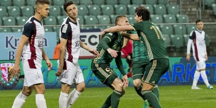 Шленск Вроцлав - Погонь