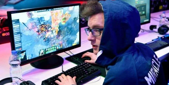 Liquid - PSG.LGD Liquid - PSG.LGD