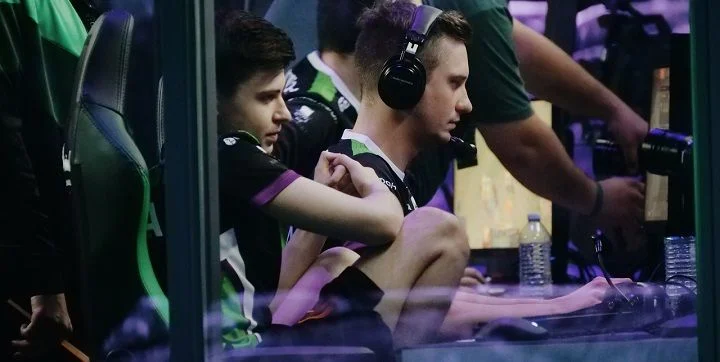Optic Gaming - Virtus.Pro Optic Gaming - Virtus.Pro