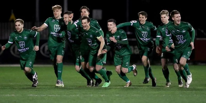 Порт Мельбурн Шаркс - Бентли Гринс