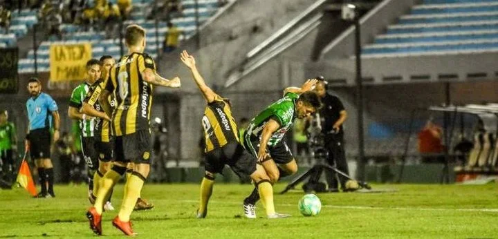 Бостон Ривер - Пеньяроль