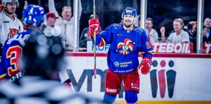 Йокерит - Адмирал