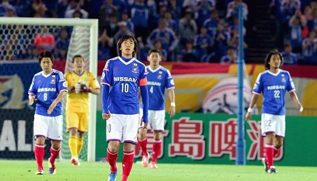 Ависпа Фукуока - Йокогама