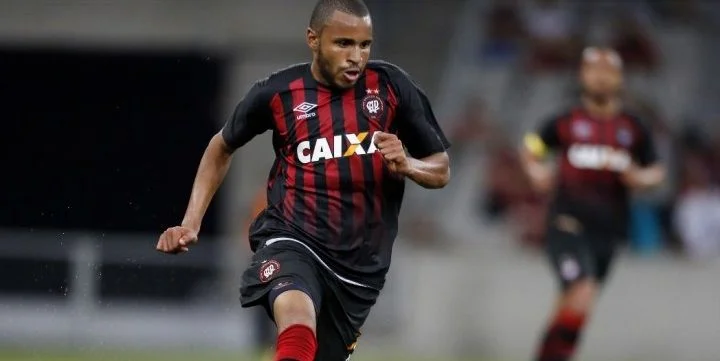 Шапекоэнсе - Атлетико ПР