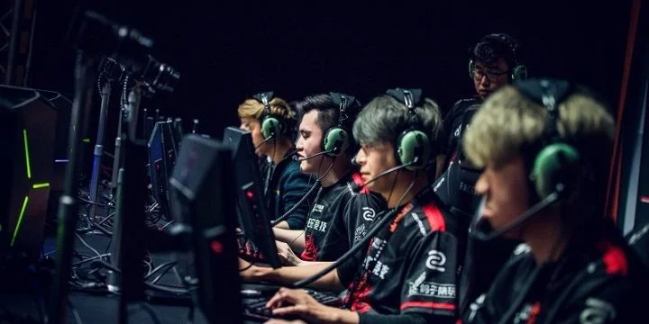TyLoo - HellRaisers