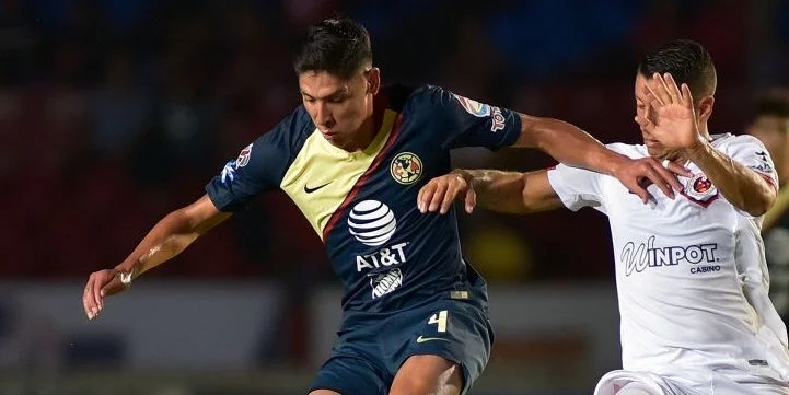 Америка - Монаркас Морелья