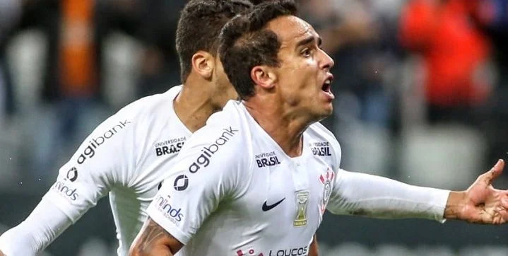 Коринтианс - Интернасьонал Коринтианс - Интернасьонал