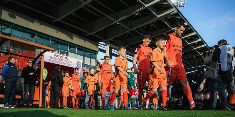 Нефтехимик - Урал