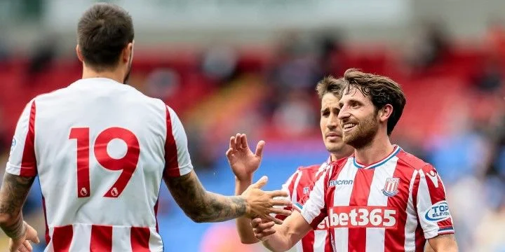 Сток Сити - Болтон