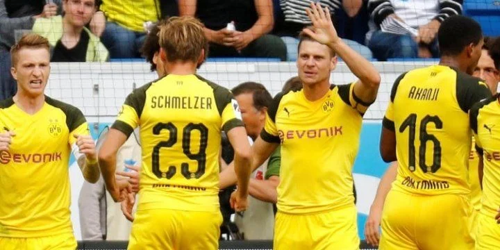 Боруссия Д - Монако