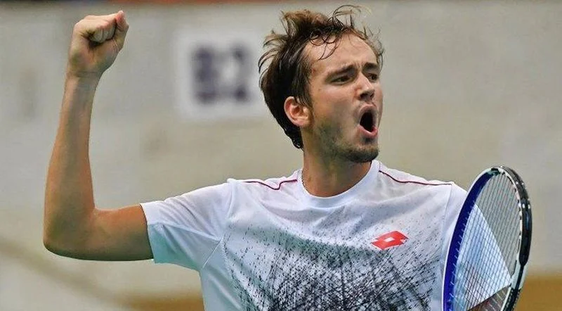 Даниил Медведев - Милош Раонич Даниил Медведев - Милош Раонич