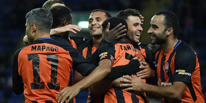 Шахтер Донецк - Заря Шахтер Донецк - Заря