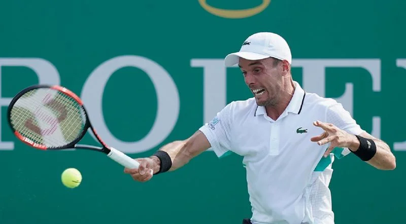  - Маккензи Макдональд