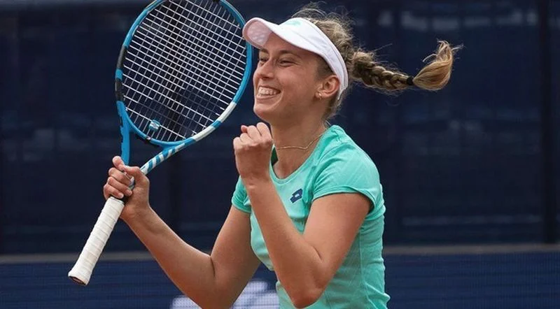  - Элизе Мертенс