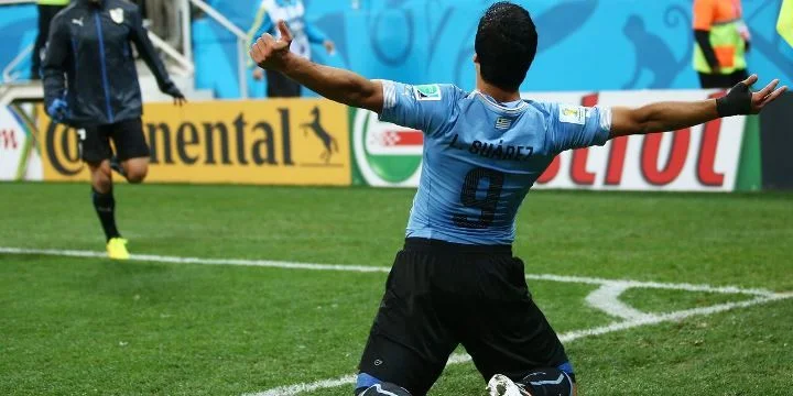 Япония - Уругвай