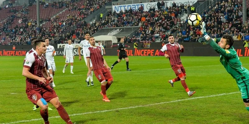 ЧФР Клуж - Политехника