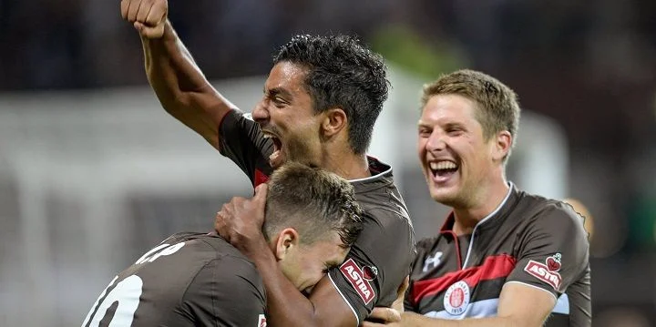 Дуйсбург - Санкт-Паули