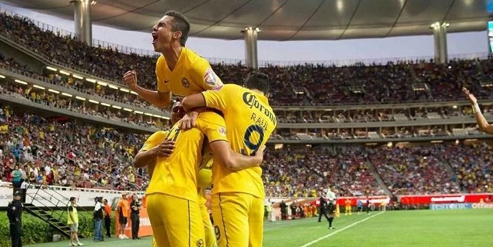 Крус Асуль - Америка