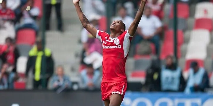 Толука - Керетаро