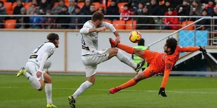 Урал - Пари НН