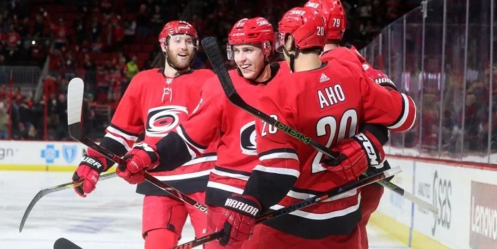 Каролина - Торонто