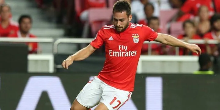 Бенфика - Арока