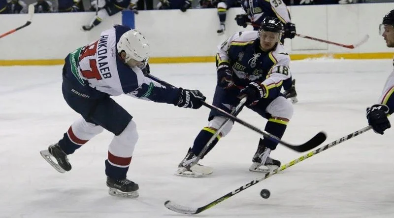 ЦСК ВВС - ХК Саров