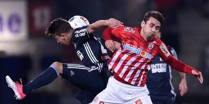 Нанси - Ред Стар