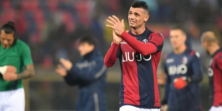 Болонья - Кротоне