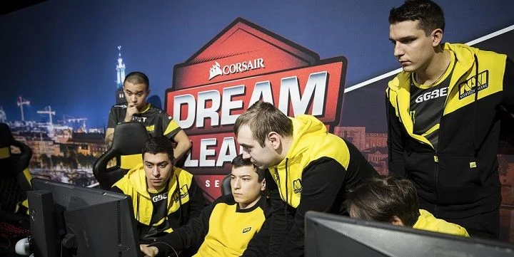 Natus Vincere - Team Secret Natus Vincere - Team Secret