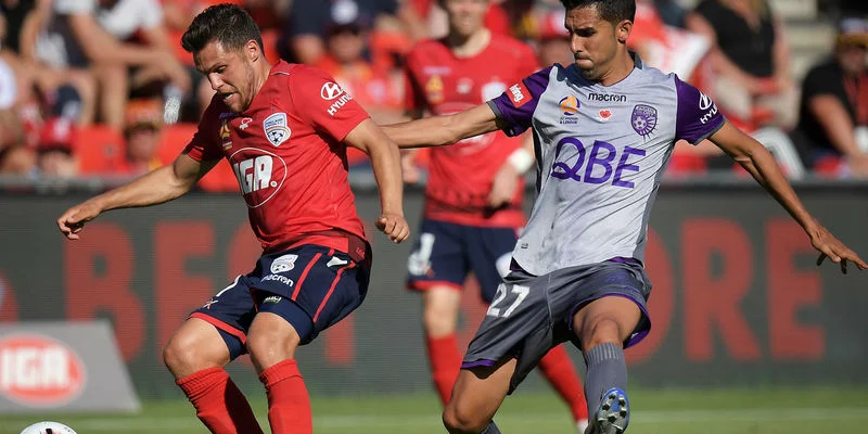 Мельбурн Виктори - Аделаида Юнайтед