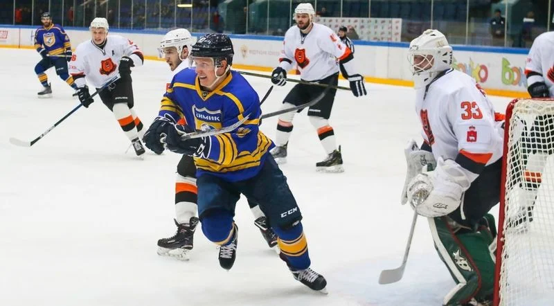 Молот - Химик