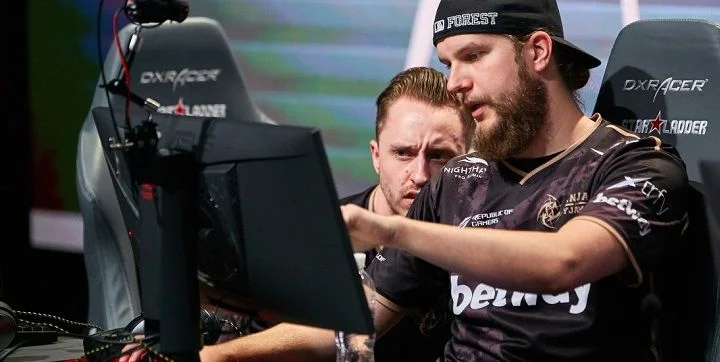 Natus Vincere - Natus Vincere -