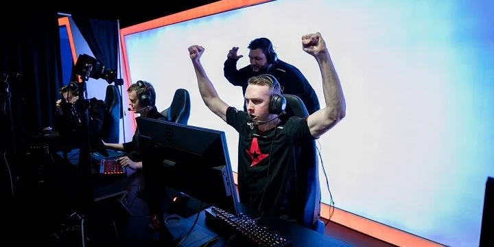 Astralis - MIBR