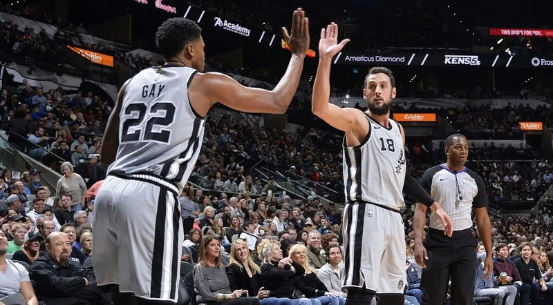 Сан-Антонио - Филадельфия