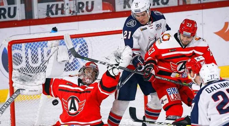 Нефтехимик - Автомобилист