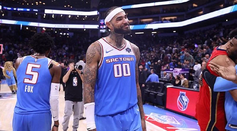 Сакраменто - Лейкерс